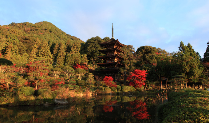 国宝 瑠璃光寺五重塔